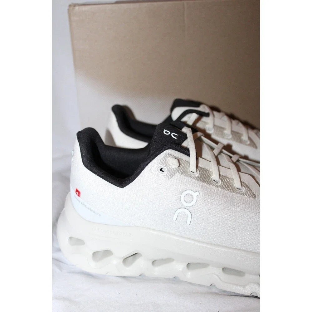 ON CLOUD MEN'S CLOUDTILT RUNNING SHOES SNEAKERS PEARL ICE NIB $170 SZ 9